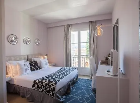 Hotel Le Y